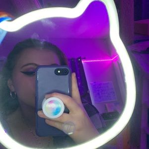 Meet your Posher, Stitch